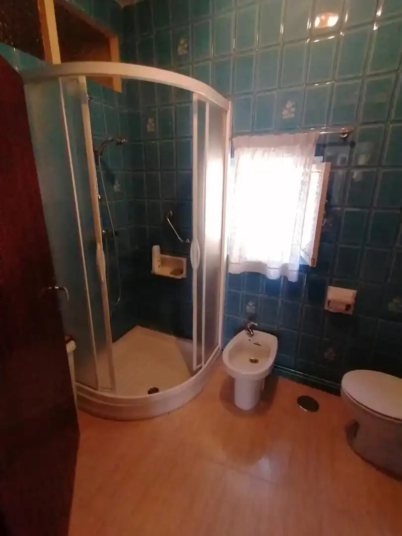 Planta baja en venta en Calle los Descalzos, 2, Arévalo Baño de Planta baja en venta en Arévalo con Calefacción, Terraza y Trastero