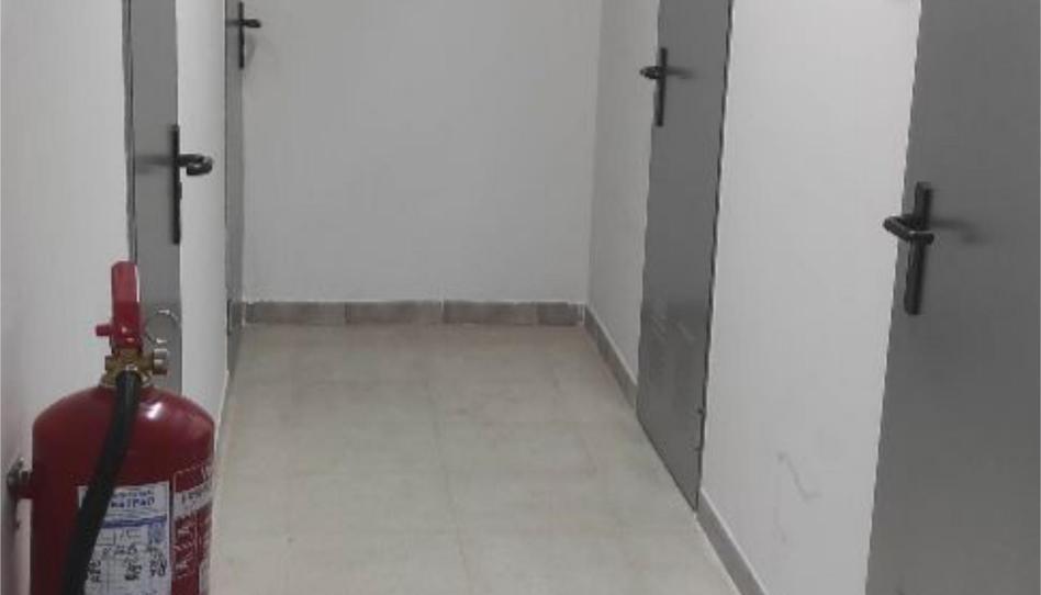 Traster de lloguer a Calle de Ricardo Ortiz, 40, Ventas, Madrid - imatge 1 Foto 1 de Traster de lloguer a Calle de Ricardo Ortiz, 40, Ventas, Madrid