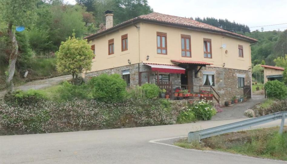 Casa o xalet en venda a Lugar Fresnosa, 24, Piloña, Asturias - imatge 1 Foto 1 de Casa o xalet en venda a Lugar Fresnosa, 24, Piloña, Asturias