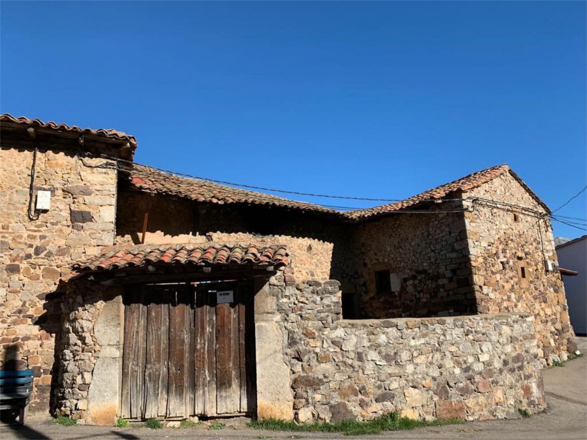 Vista exterior de Casa o xalet en venda en Vegacervera