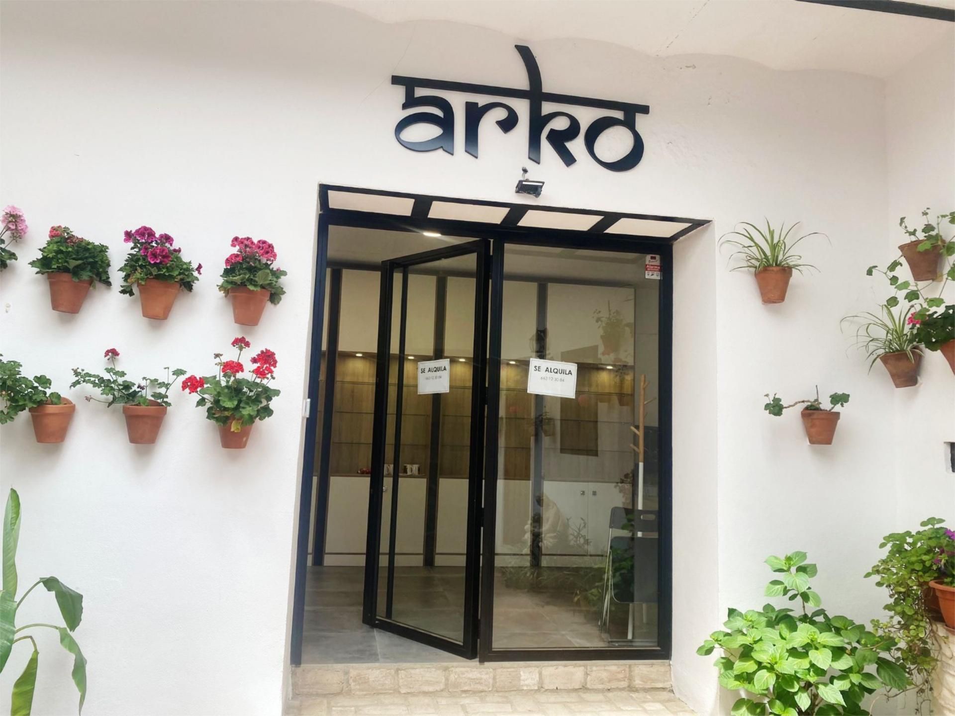 Local de lloguer en  Córdoba Capital amb Aire condicionat, Calefacció i Moblat