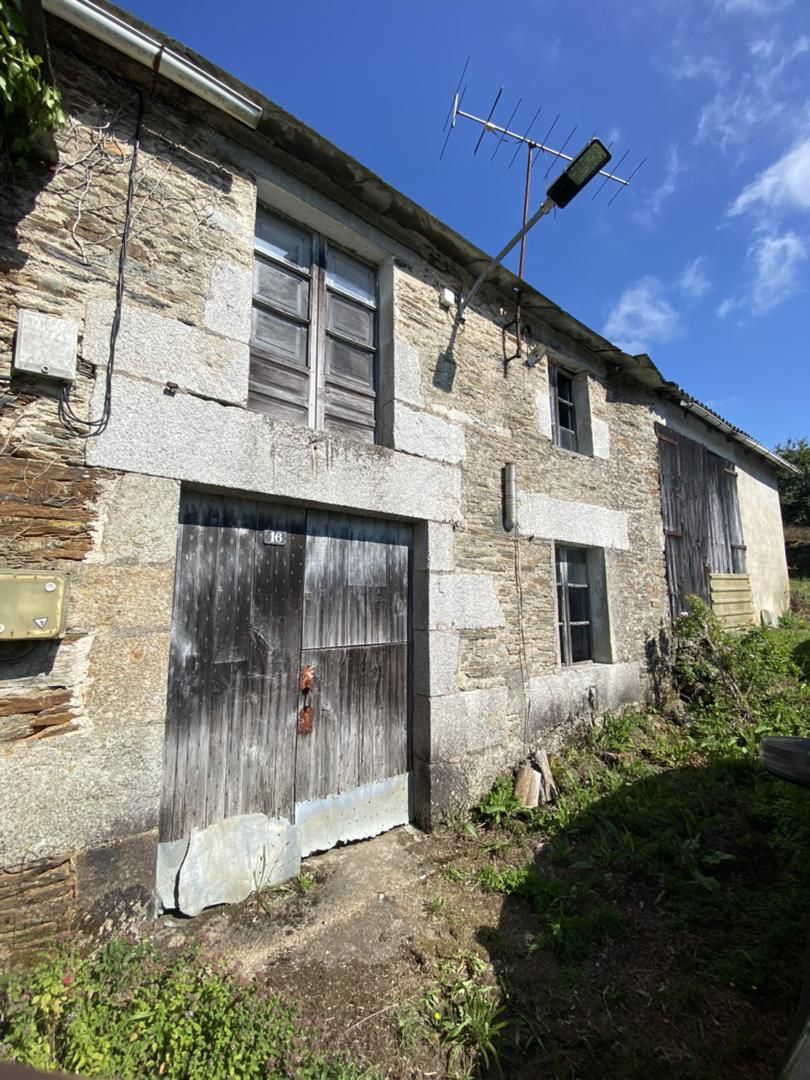 Exterior view of House or chalet for sale in Castroverde  with Private garden, Terrace and Balcony