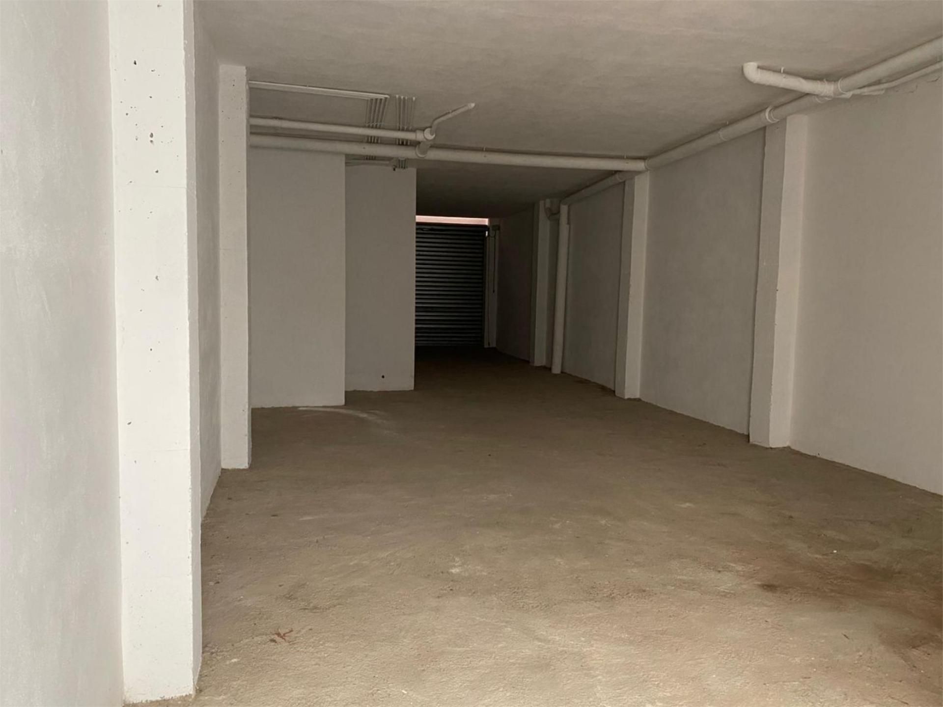 Nave industrial de alquiler en Carrer Racó de la Maragua, 9, Carcaixent