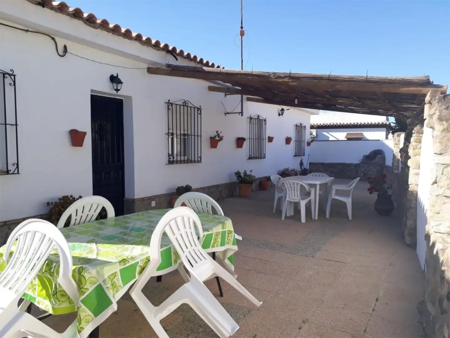 Casa adosada de lloguer a Diseminado Barrio Nuevo, 521, Barrio Nuevo Terrassa de Casa adosada de lloguer en Conil de la Frontera amb Aire condicionat, Jardí privat i Terrassa