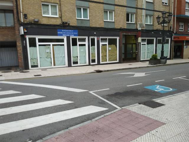 Local comercial en Alquiler en Calle Benjamín Ortiz, 8 en Milán - Pumarín