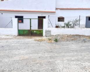 Country house for sale in Gorafe