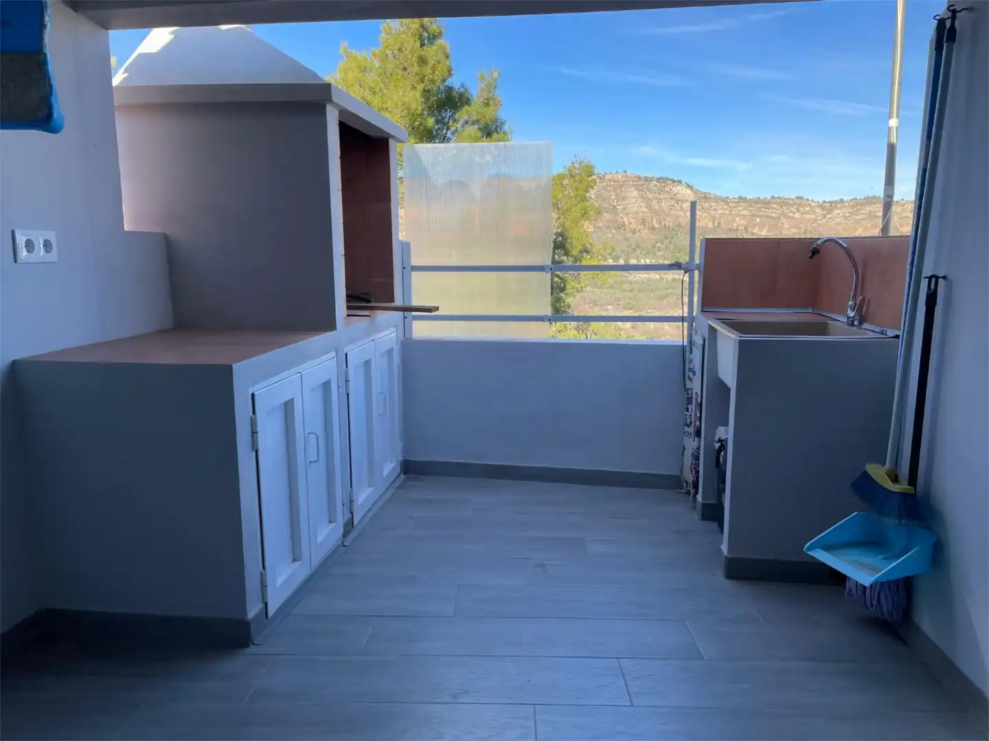 Casa adosada en venda a Calle Cantarería, 65, Férez Terrassa de Casa adosada en venda en Férez amb Calefacció i Moblat