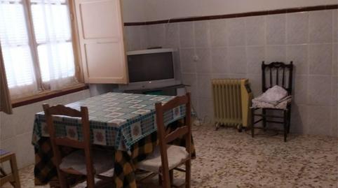 Foto 3 de Casa adosada en venta en Calle Rucio, 5, Consuegra, Toledo