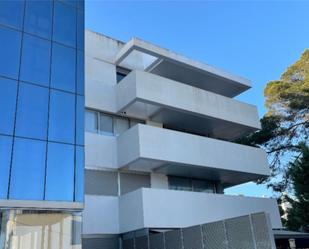 Vista exterior de Pis en venda en Sant Josep de sa Talaia amb Aire condicionat, Piscina i Balcó