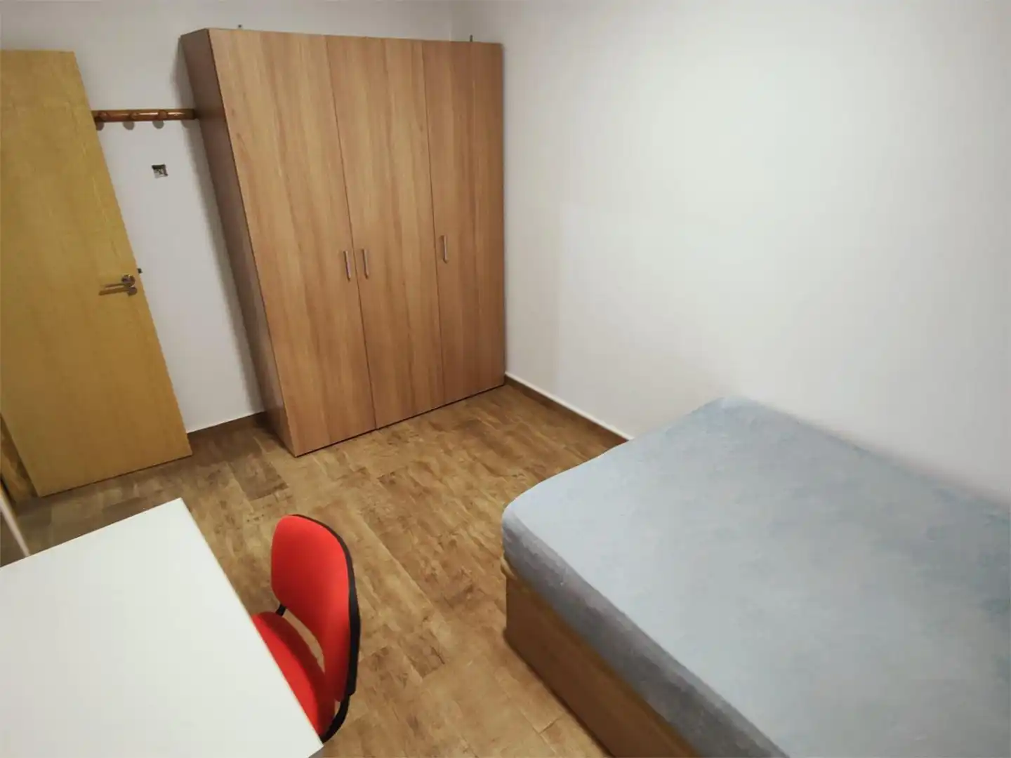 Schlafzimmer von Erdgeschoss zur untervermieten in Murcia mit Klimaanlage, Heizung und Möbliert