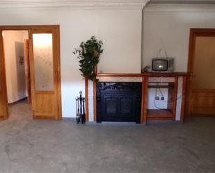 Living room of Flat for sale in Arroyo del Ojanco