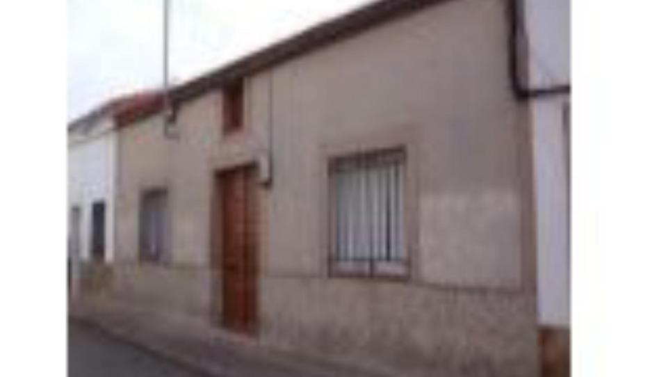 Single-family semi-detached for sale in Calle Miguel de Cervantes, 21, Cabezarados, Ciudad Real - image 1 Photo 1 of Single-family semi-detached for sale in Calle Miguel de Cervantes, 21, Cabezarados, Ciudad Real