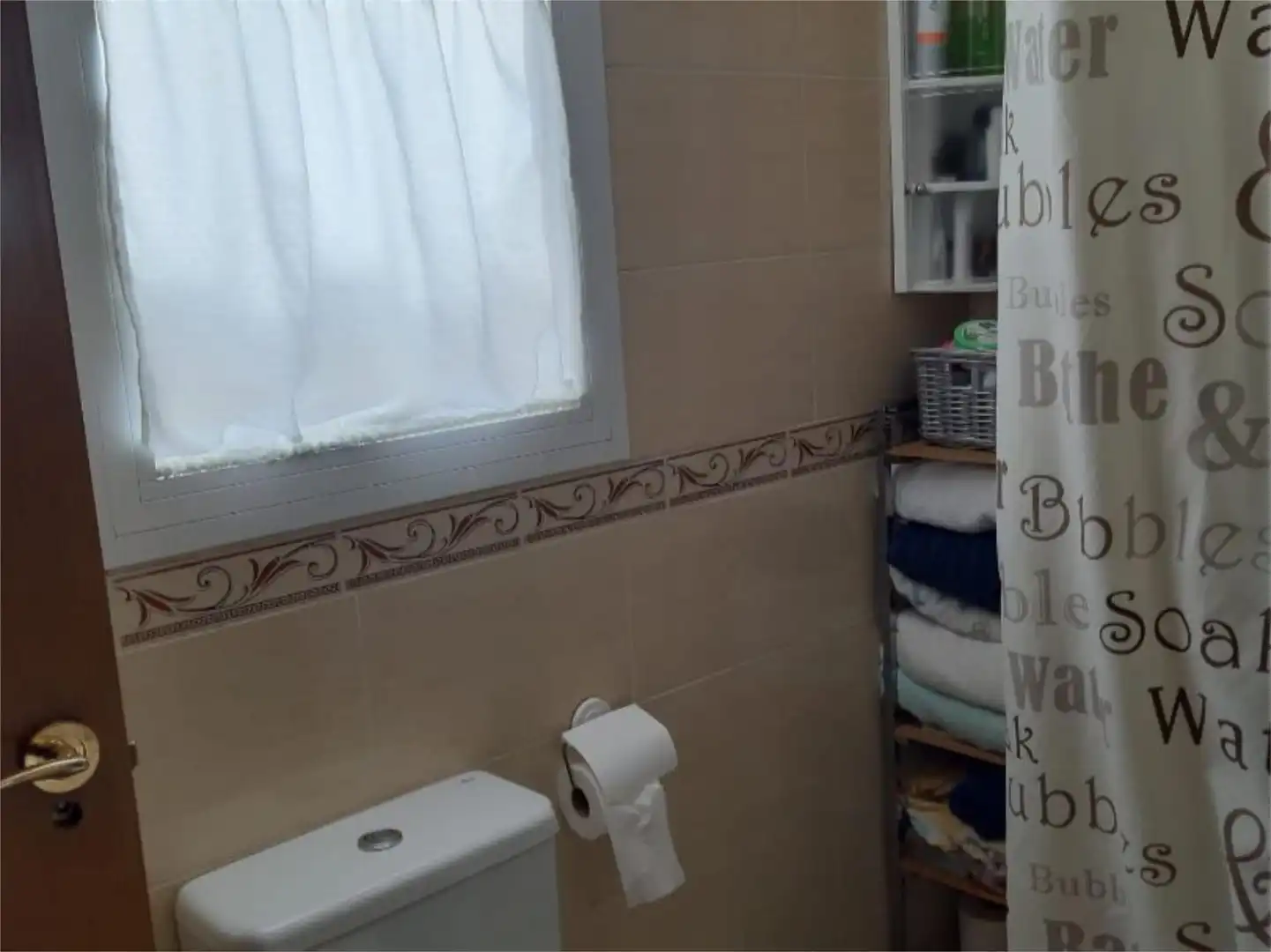 Flat for sale in Avenida de la Estación, 66, Puente Genil Bathroom of Flat for sale in Puente Genil with Air Conditioner, Heating and Furnished
