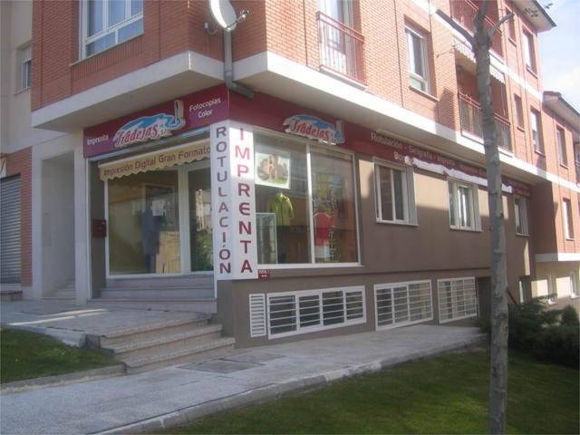 Local comercial en Venta en Travesía Valdihuertos, 12P en Cuéllar