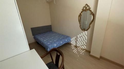 Flat to share in Calle Tarragona, 18, Juan de la Cierva, Madrid - image 3 Photo 3 of Flat to share in Calle Tarragona, 18, Juan de la Cierva, Madrid