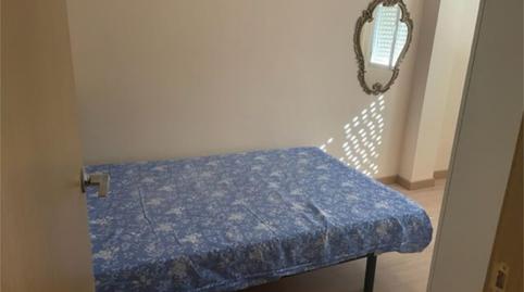 Flat to share in Calle Tarragona, 18, Juan de la Cierva, Madrid - image 5 Photo 5 of Flat to share in Calle Tarragona, 18, Juan de la Cierva, Madrid