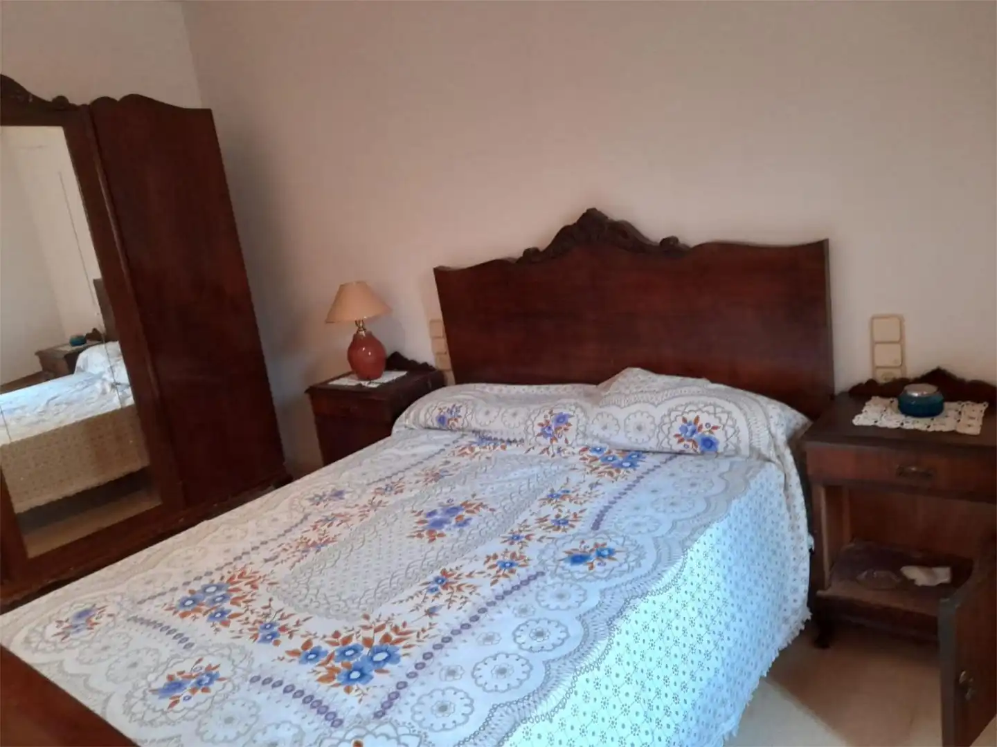 Casa adosada en venta en Carrer Rabal-ag.rocafort, 2, Sant Martí de Riucorb Habitación de Casa adosada en venta en Sant Martí de Riucorb con Calefacción, Terraza y Balcón