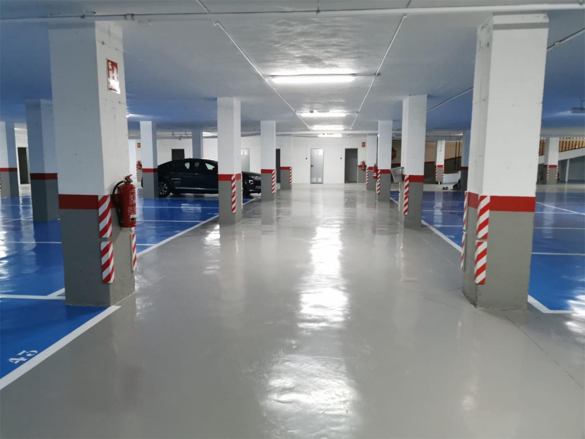 Parking of Garage to rent in Manises