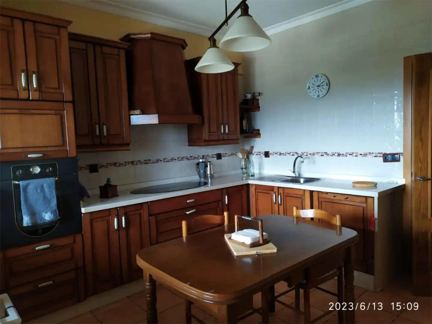 Cuina de Casa o xalet en venda en Ferrol amb Calefacció, Jardí privat i Terrassa
