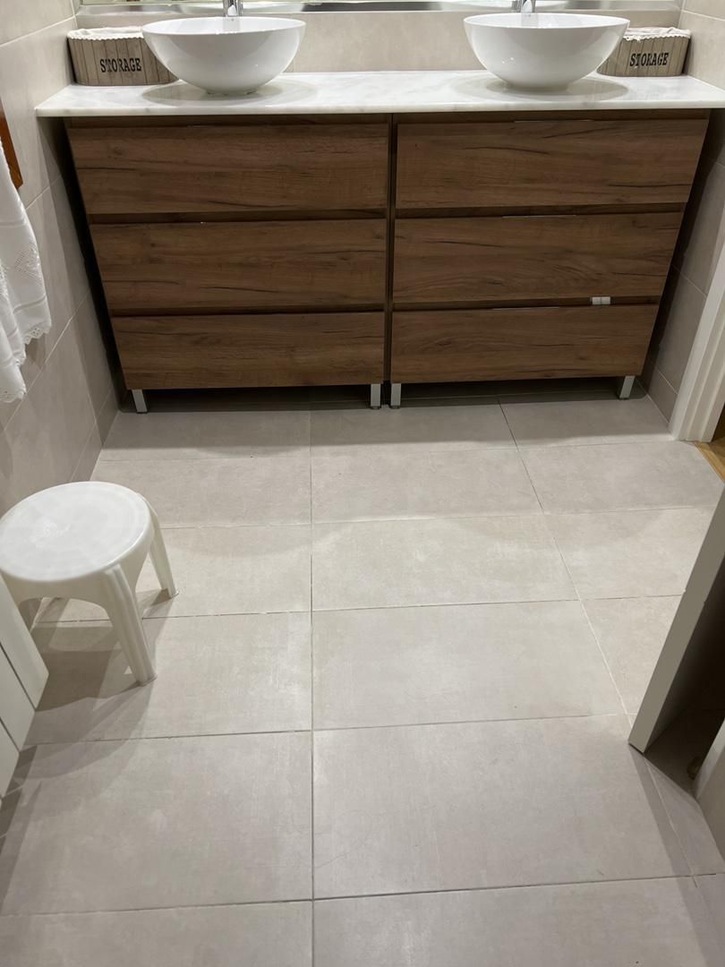 Bathroom of House or chalet to share in Majadahonda  with Heating, Private garden and Parquet flooring