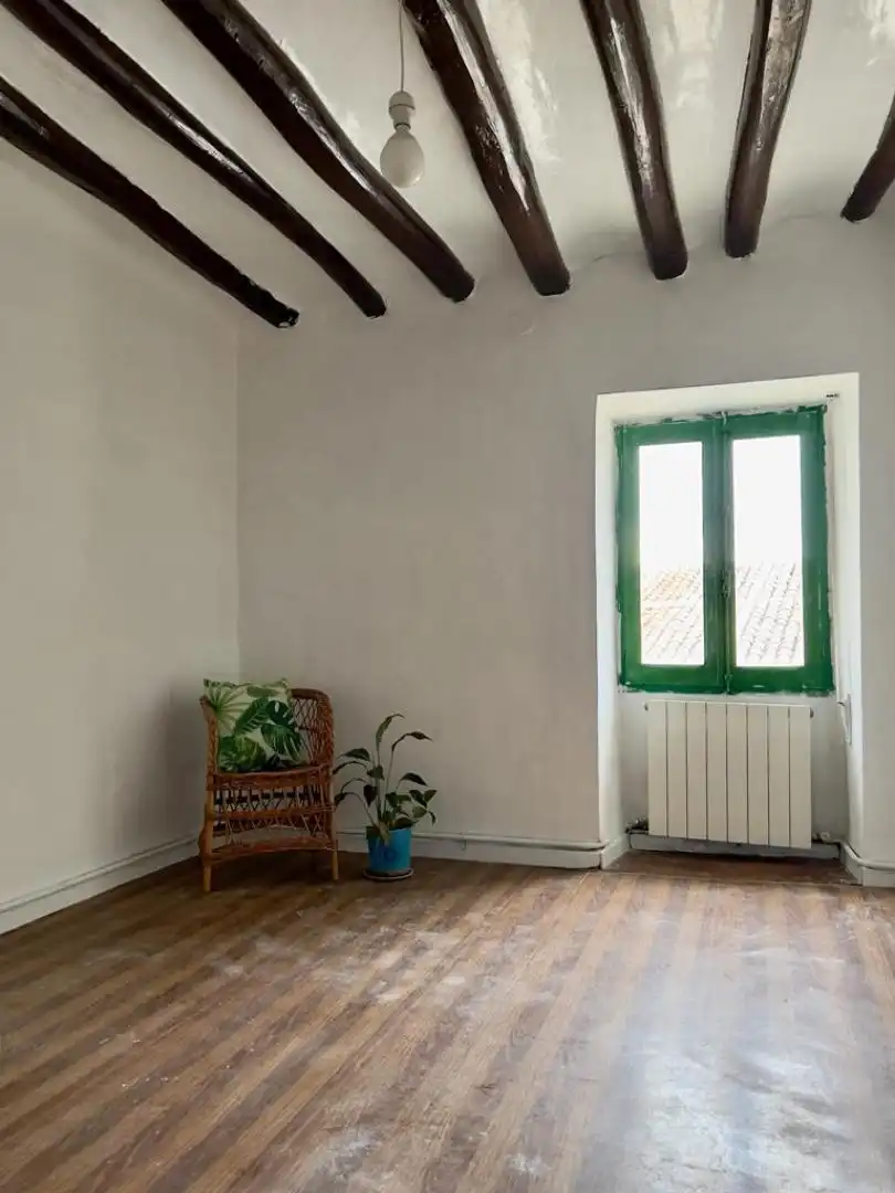 Casa adosada en venda a Calle la Fuente, 8, Aberin Sala d'estar de Casa adosada en venda en Aberin amb Calefacció i Terrassa