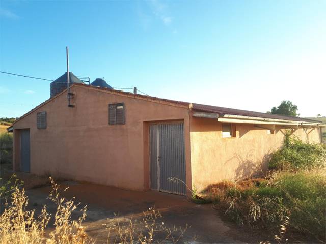 Nave industrial en Venta en Santa Clara de Avedillo