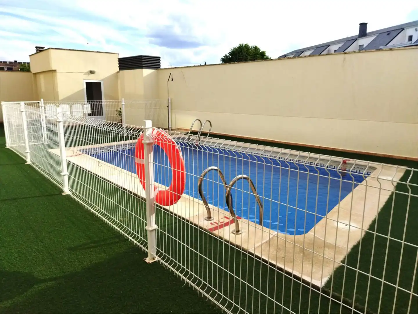 Piso en venta en Calle Camino del Vicario, 11, Área Rural-Valverde-Las Casas Piscina de Piso en venta en Ciudad Real con Aire acondicionado, Calefacción y Parquet