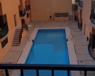 Swimming pool of Flat for sale in Los Villares  with Air Conditioner, Heating and Parquet flooring