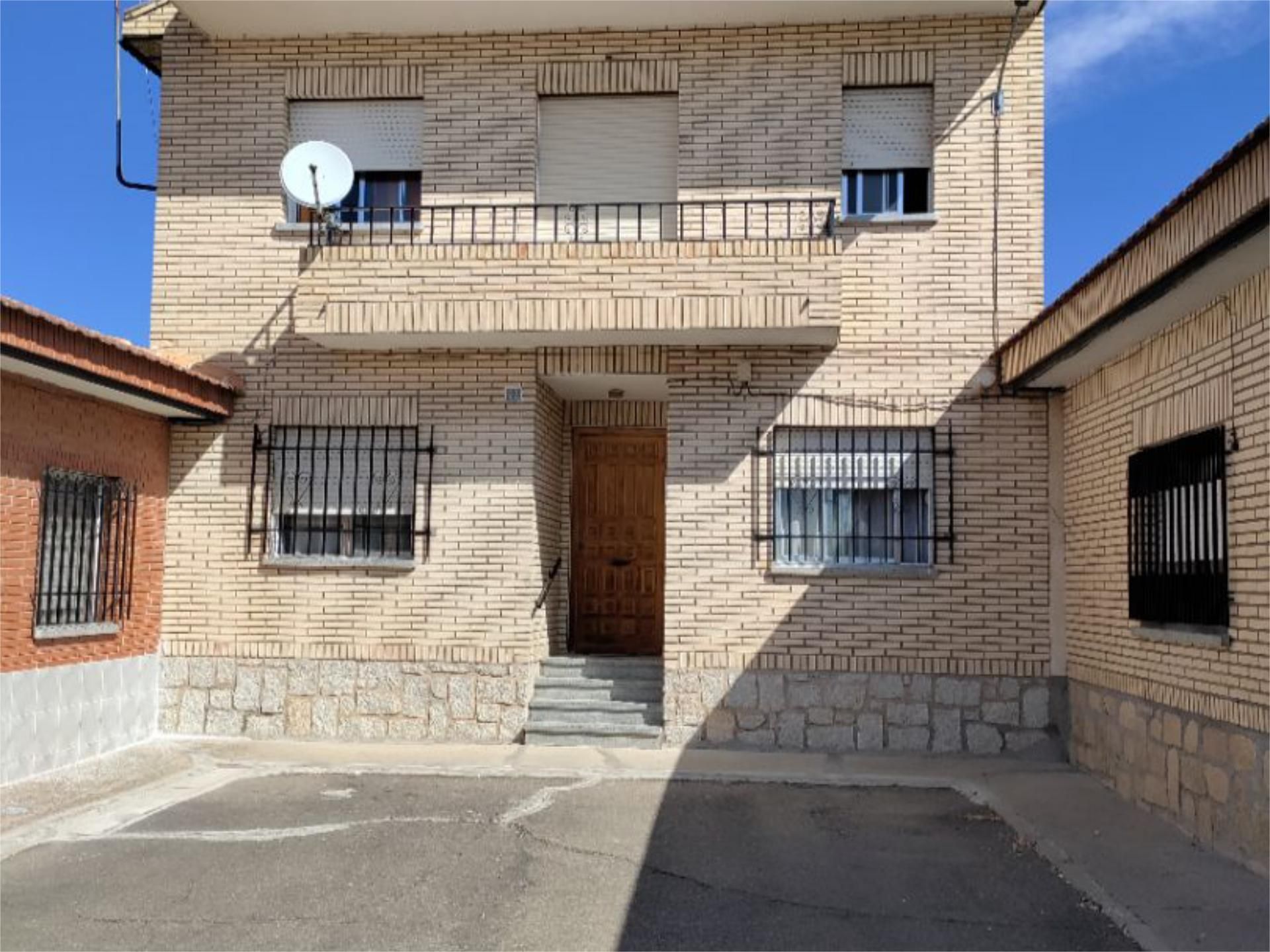 Exterior view of Flat for sale in Novés  with Air Conditioner and Terrace