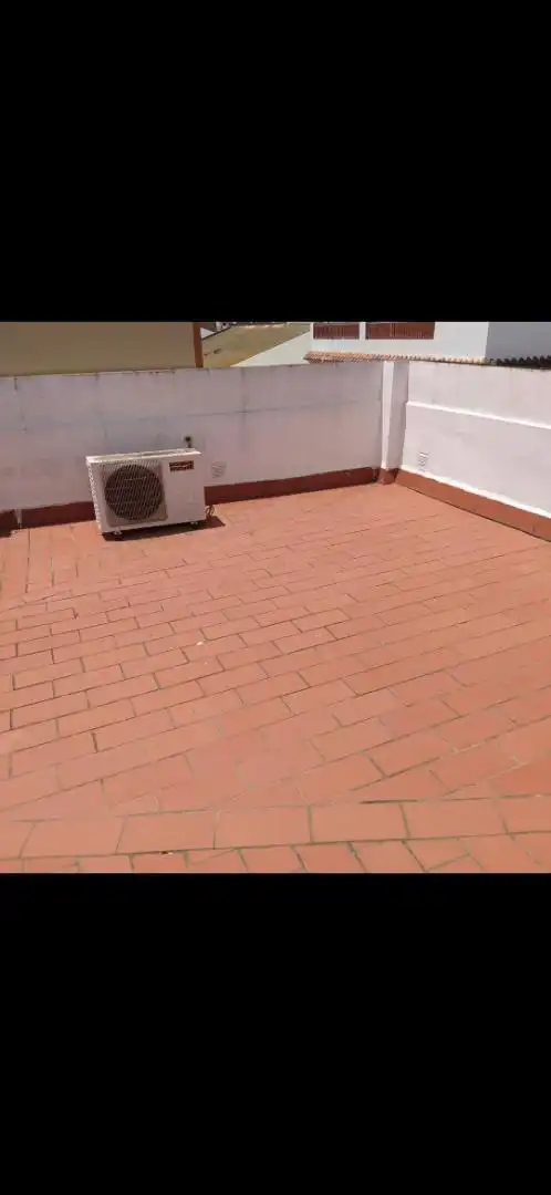 Piso en venta en Calle Juaniquin, 7, El Cuervo de Sevilla Terraza de Piso en venta en El Cuervo de Sevilla con Aire acondicionado, Calefacción y Horno