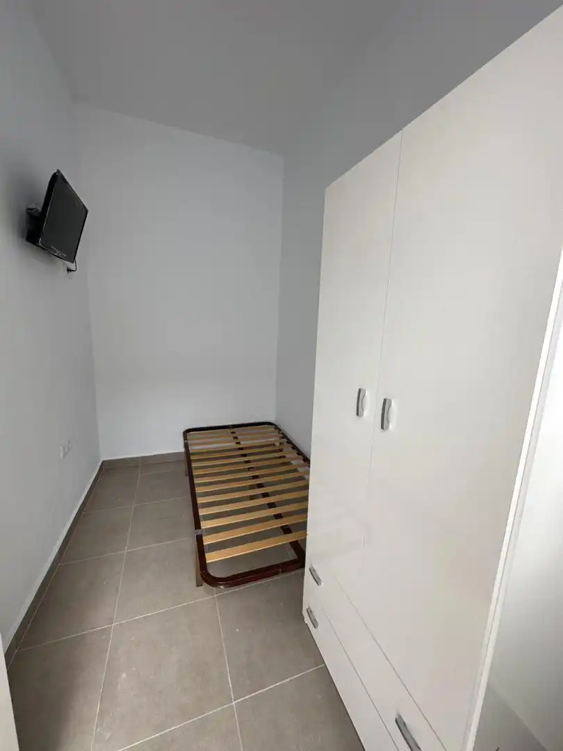 Dormitori de Casa adosada per a compartir en Rociana del Condado amb Terrassa, Moblat i Forn