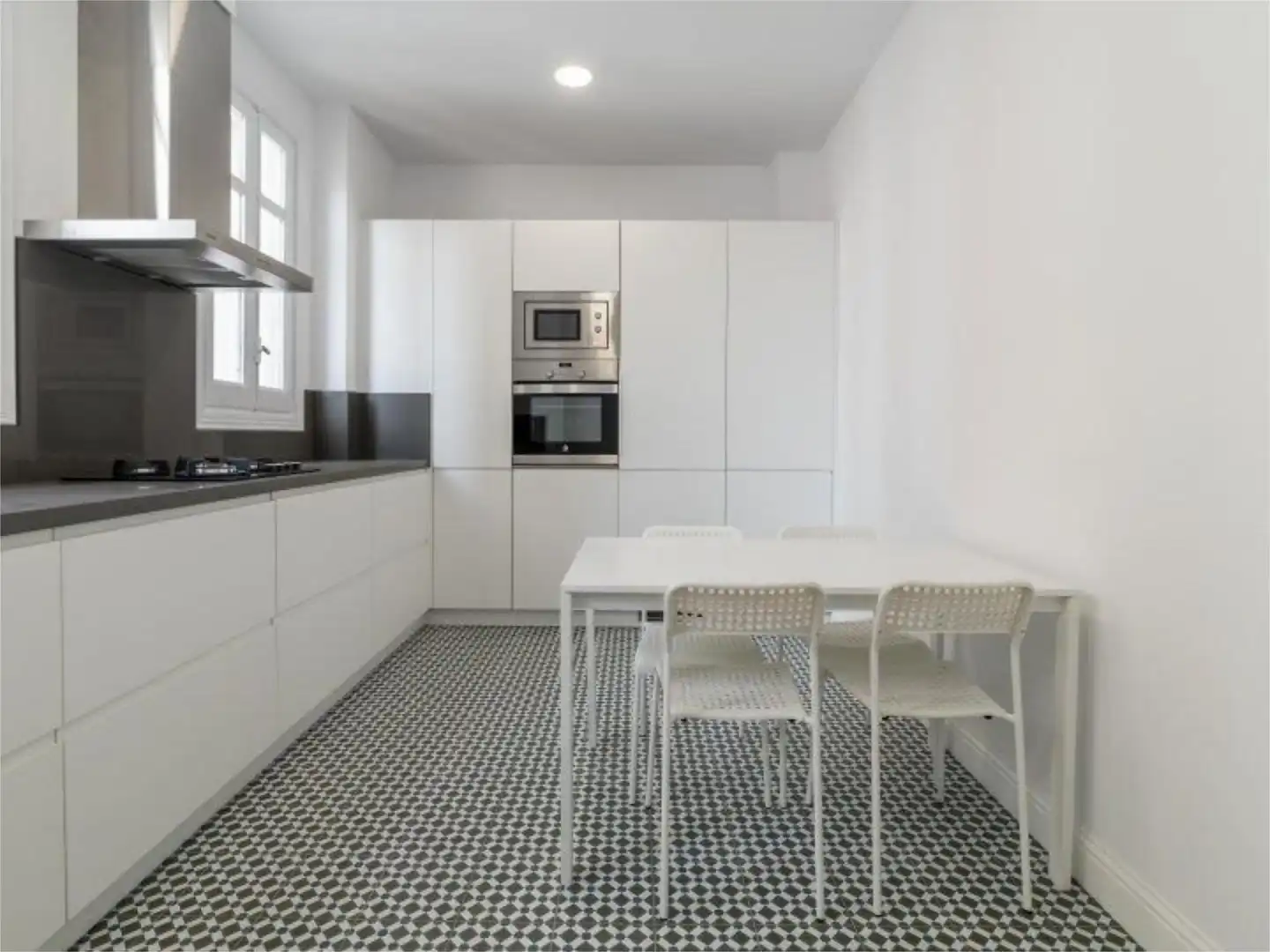 Habitación en Carrer de Guillem de Castro, 59, El Botànic Habitación en Carrer de Guillem de Castro, 59, El Botànic