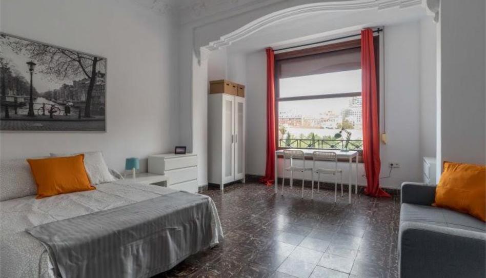 Pis per a compartir a Carrer de Guillem de Castro, 59, El Botànic, Valencia - imatge 1 Foto 1 de Pis per a compartir a Carrer de Guillem de Castro, 59, El Botànic, Valencia