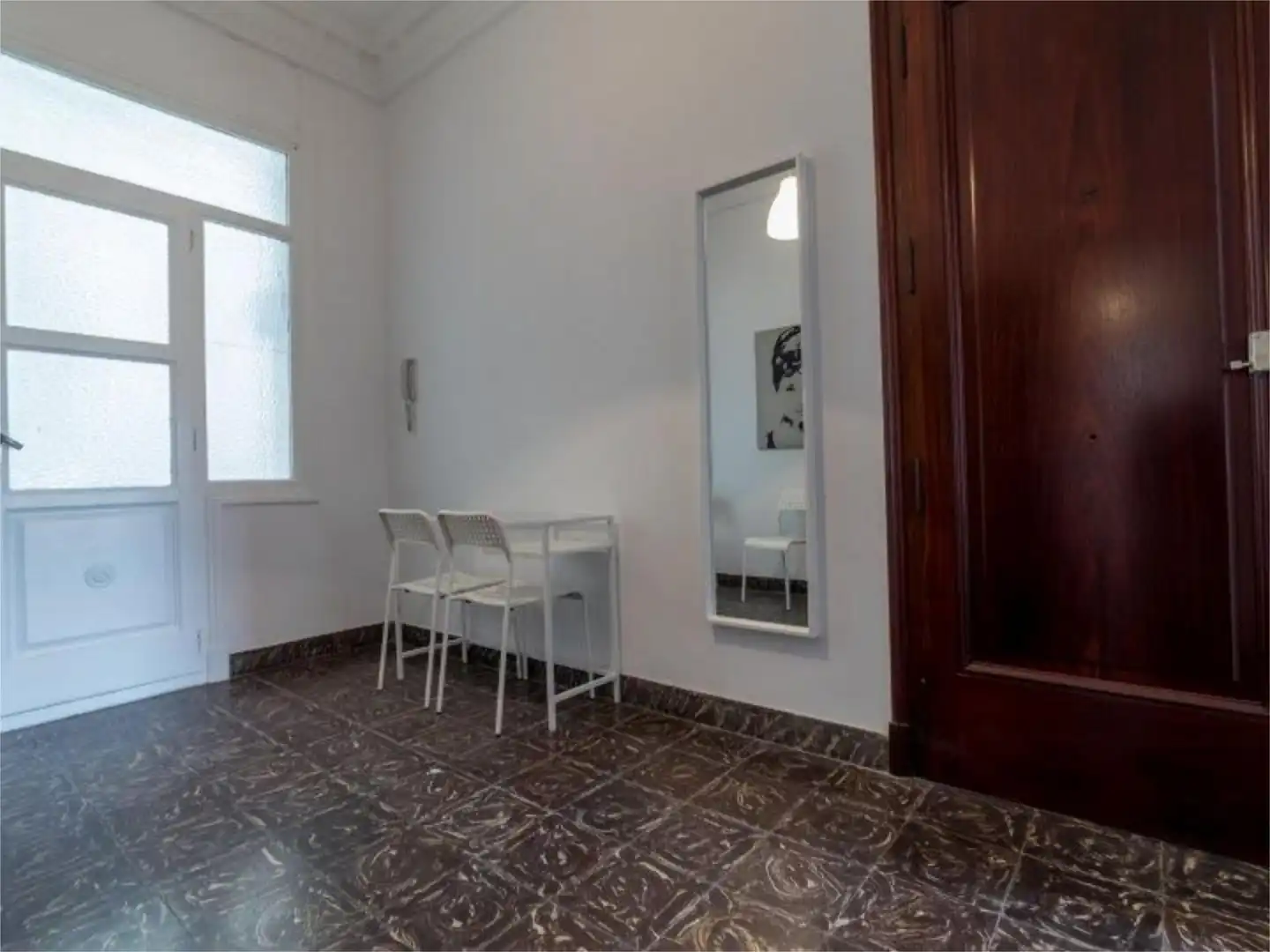 Habitación en Carrer de Guillem de Castro, 59, El Botànic Habitación en Carrer de Guillem de Castro, 59, El Botànic