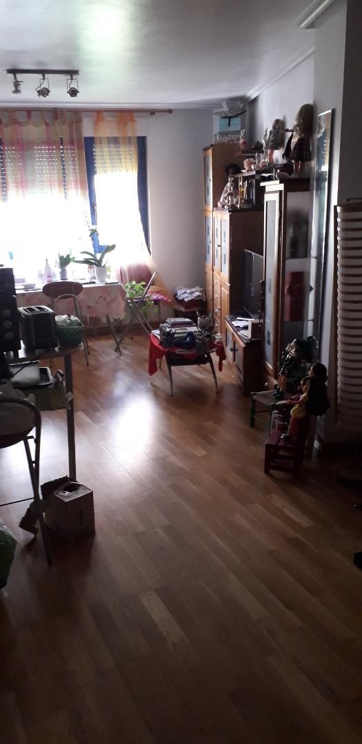 Sala d'estar de Apartament en venda en León Capital 