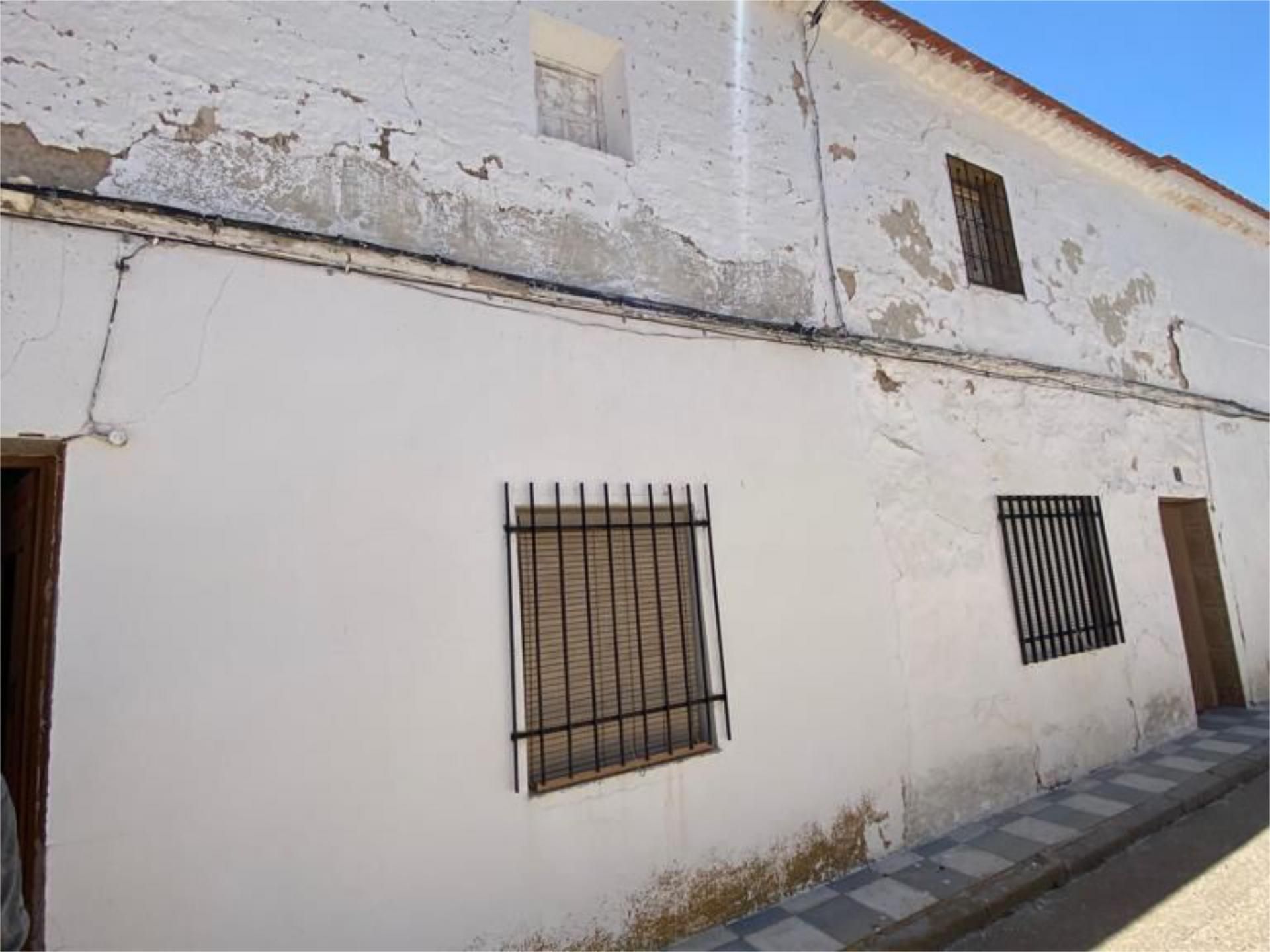 Vista exterior de Casa adosada en venta en Monreal del Llano