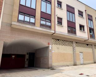 Vista exterior de Garatge en venda en Salamanca Capital