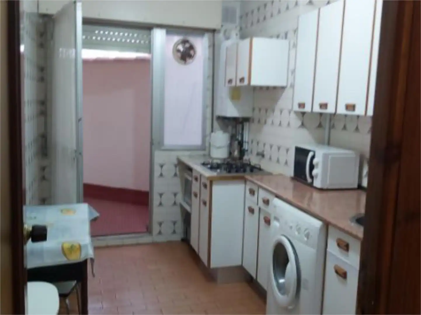 Kitchen of Flat for share in Benavente  with Heating, Furnished and Oven