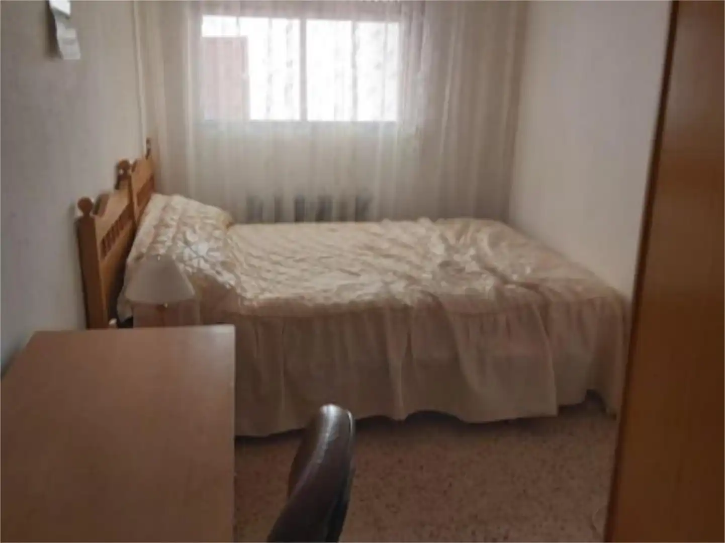 Room in Avenida Maragatos, 62, Benavente