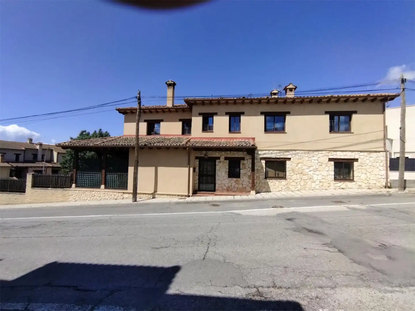 Vista exterior de Casa o chalet en venta en San Cristóbal de Segovia con Terraza y Balcón