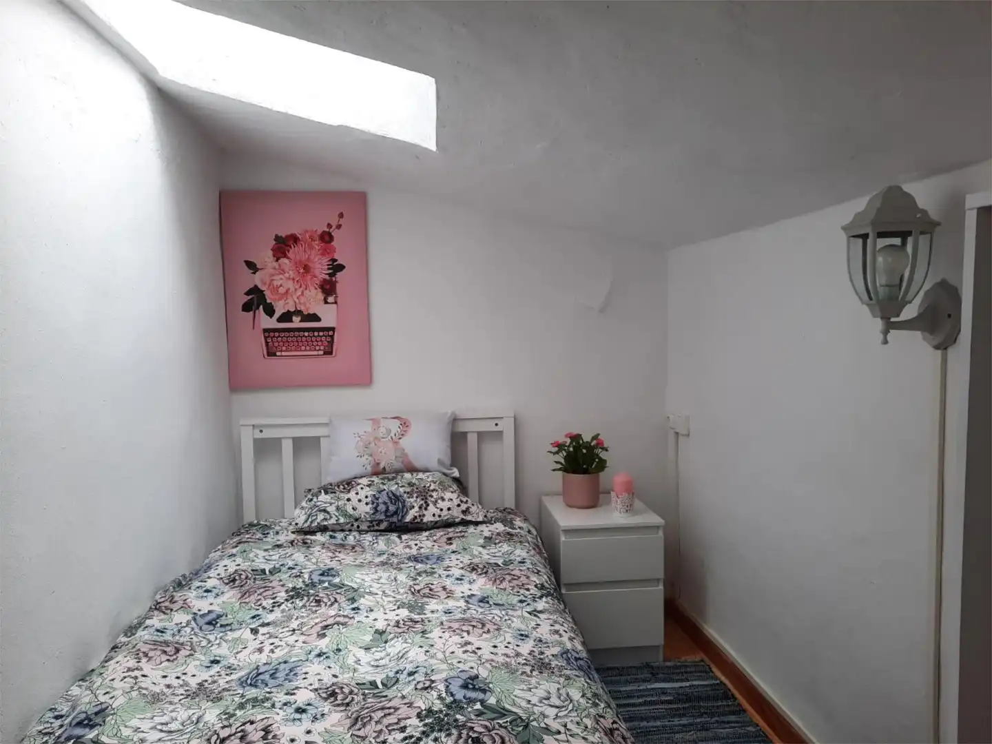 Casa adosada en venta en Barrio la Rendona, 20, Nava Habitación de Casa adosada en venta en Nava con Calefacción, Amueblado y Parking comunitario