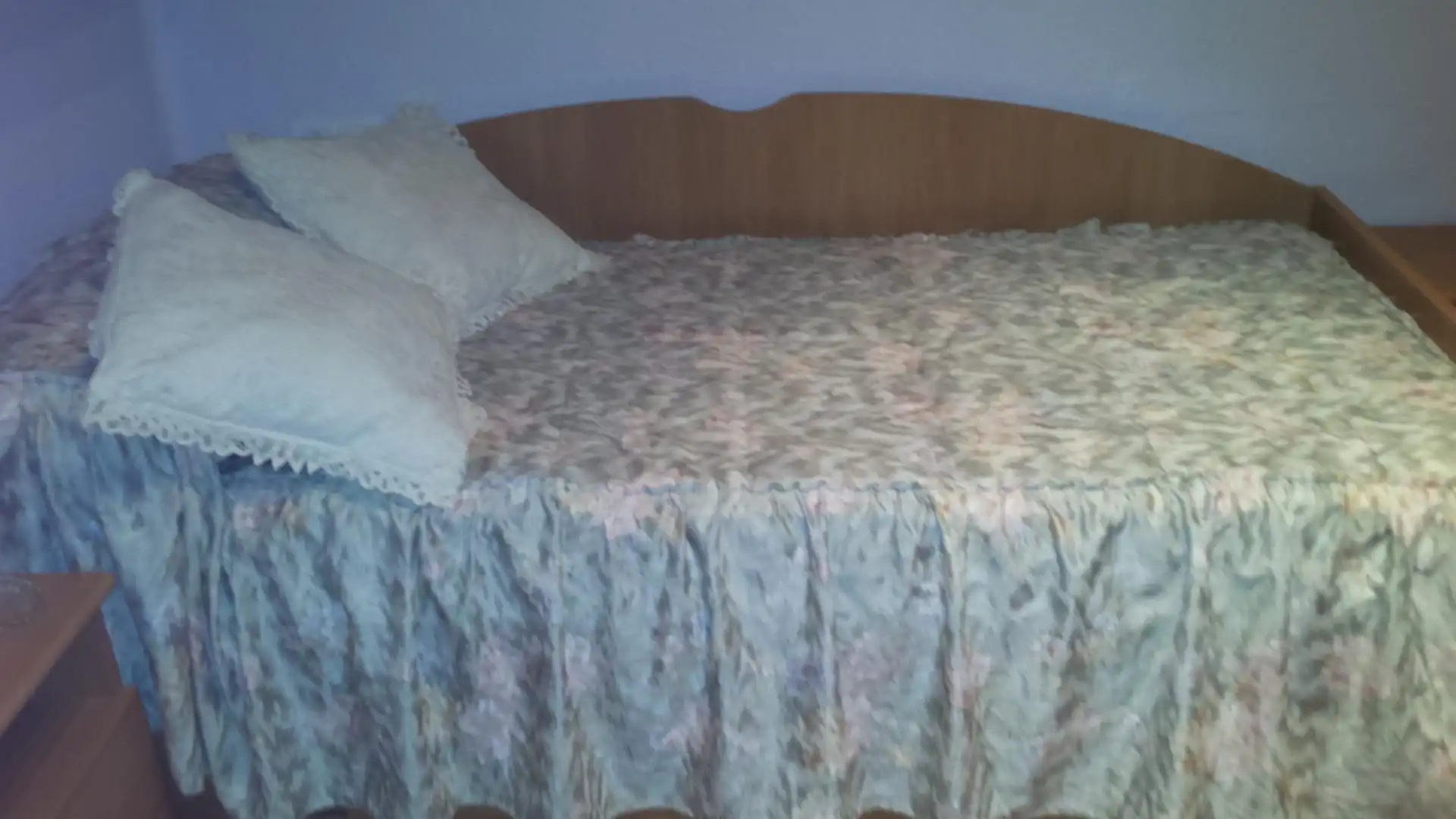 Habitación de Piso en venta en  Pamplona / Iruña con Calefacción, Jardín privado y Amueblado