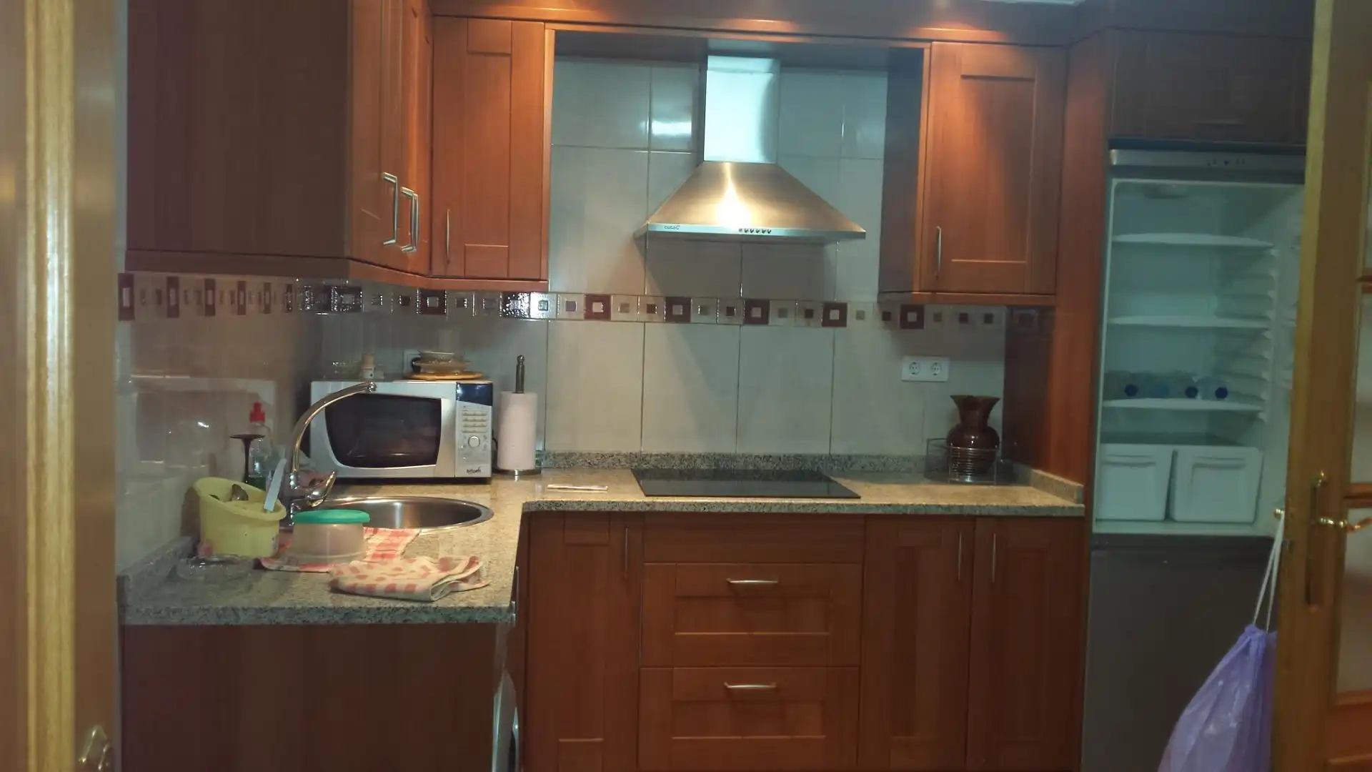 Cocina de Piso en venta en  Pamplona / Iruña con Calefacción, Jardín privado y Amueblado