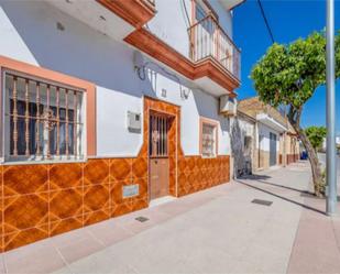 Exterior view of Single-family semi-detached for sale in El Cuervo de Sevilla  with Air Conditioner, Terrace and Balcony