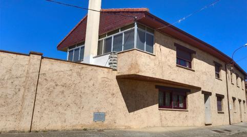 Foto 2 de Casa o xalet en venda a Calle Mt Olegario, 9, Mansilla Mayor, León