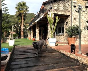 Vista exterior de Pis en venda en Torrelles de Llobregat amb Terrassa, Piscina i Balcó