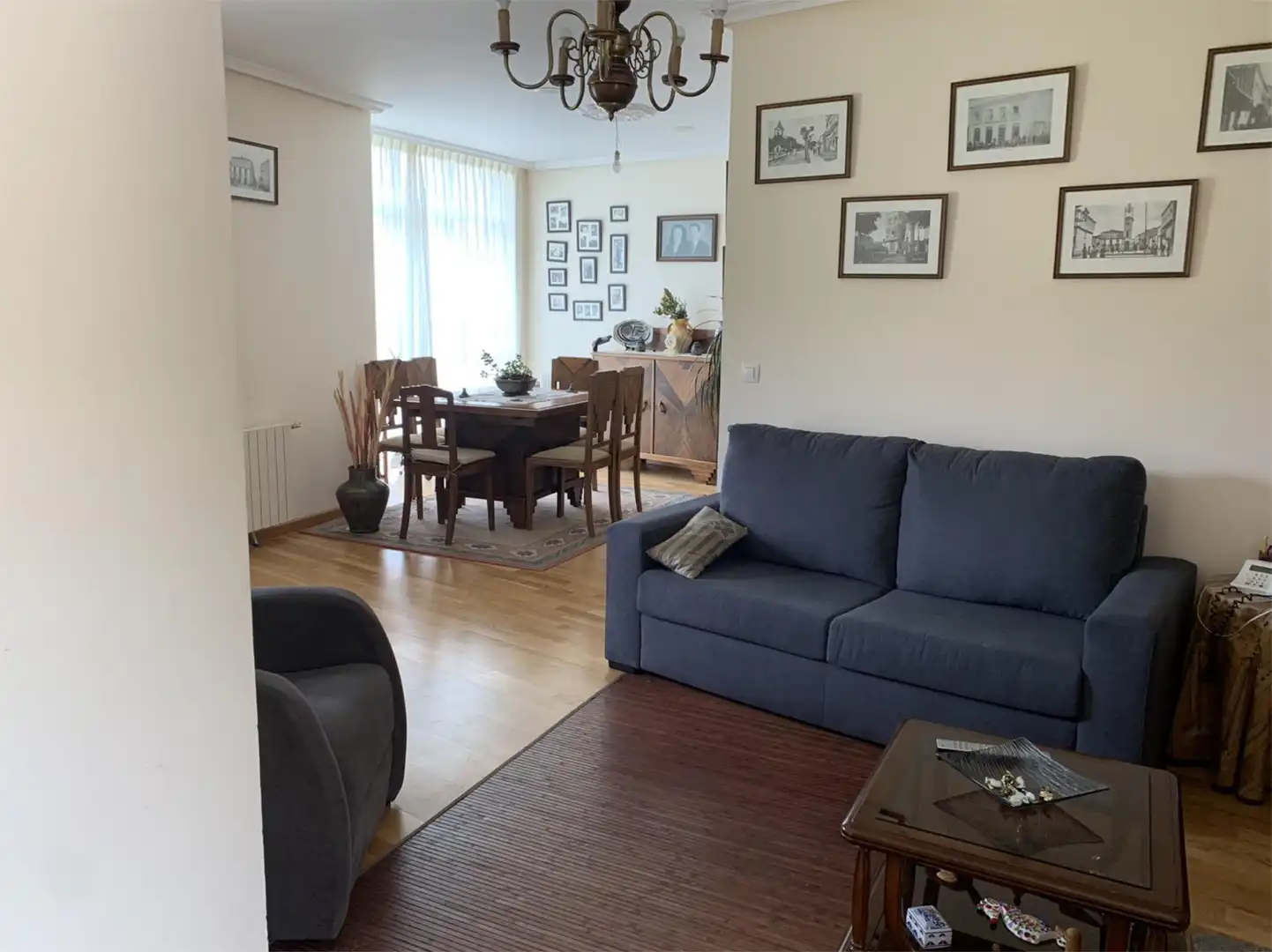 Casa o chalet en venta en Rua San Salvador, 9, A Pobra de Trives Sala de estar de Casa o chalet en venta en A Pobra de Trives con Jardín privado, Trastero y Amueblado