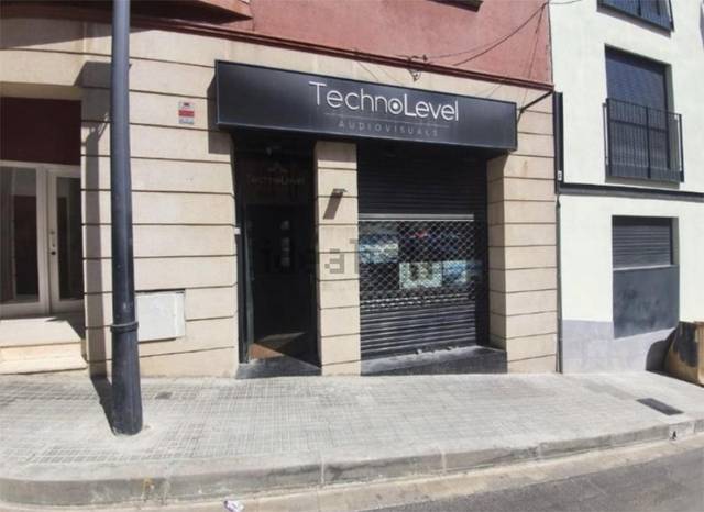 Local comercial en Alquiler en Carrer d'Enric Granados, 10 en Centre - Estació
