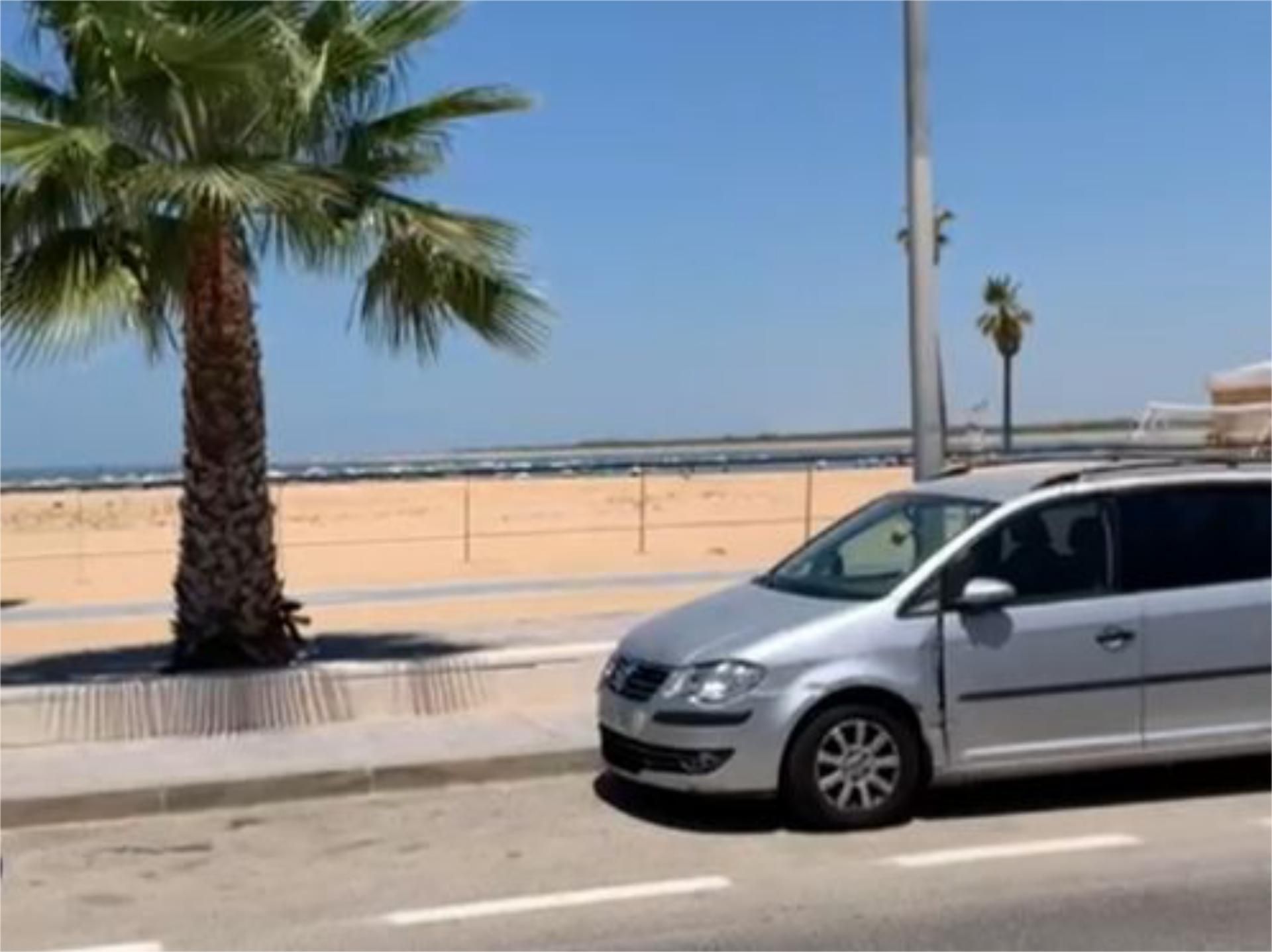 Aparcament de Dúplex de lloguer en Sanlúcar de Barrameda amb Jardí privat, Terrassa i Traster