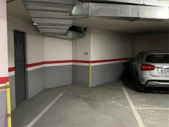 Garaje en Venta en Calle de la Puebla, 11 en Universidad - Malasaña